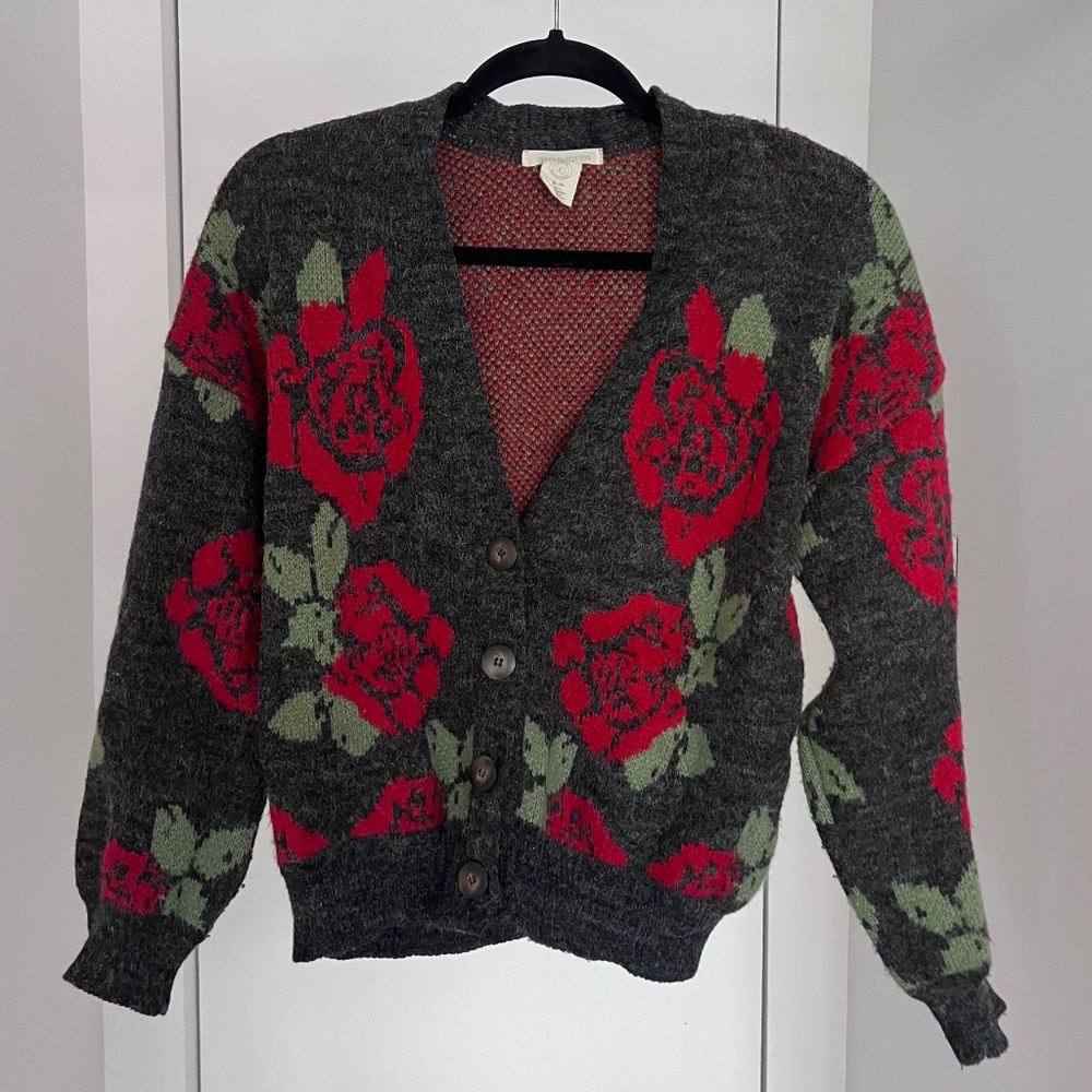 URBAN OUTFITTERS Rose Wool Button Sweater